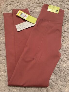 All in Motion XS Dynamic Flex Pocketed High Rise 7/8 length Rose Pink